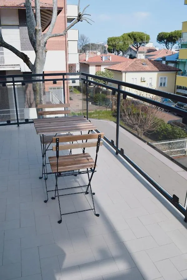 Hotel Abay Rimini 3*,