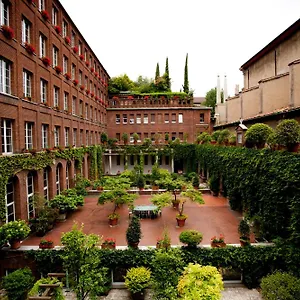 New Generation Center , Milan Italie